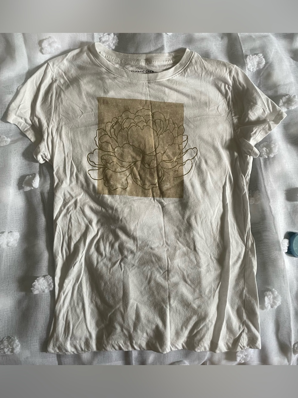 Aeropostale Floral Graphic Off White Tee